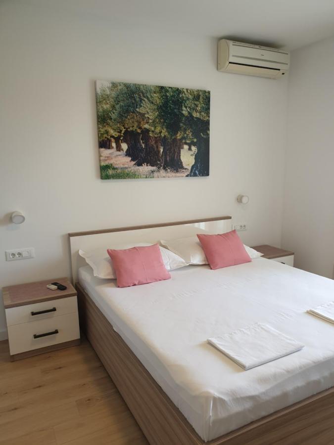 Guesthouse Dominovic بريلا المظهر الخارجي الصورة