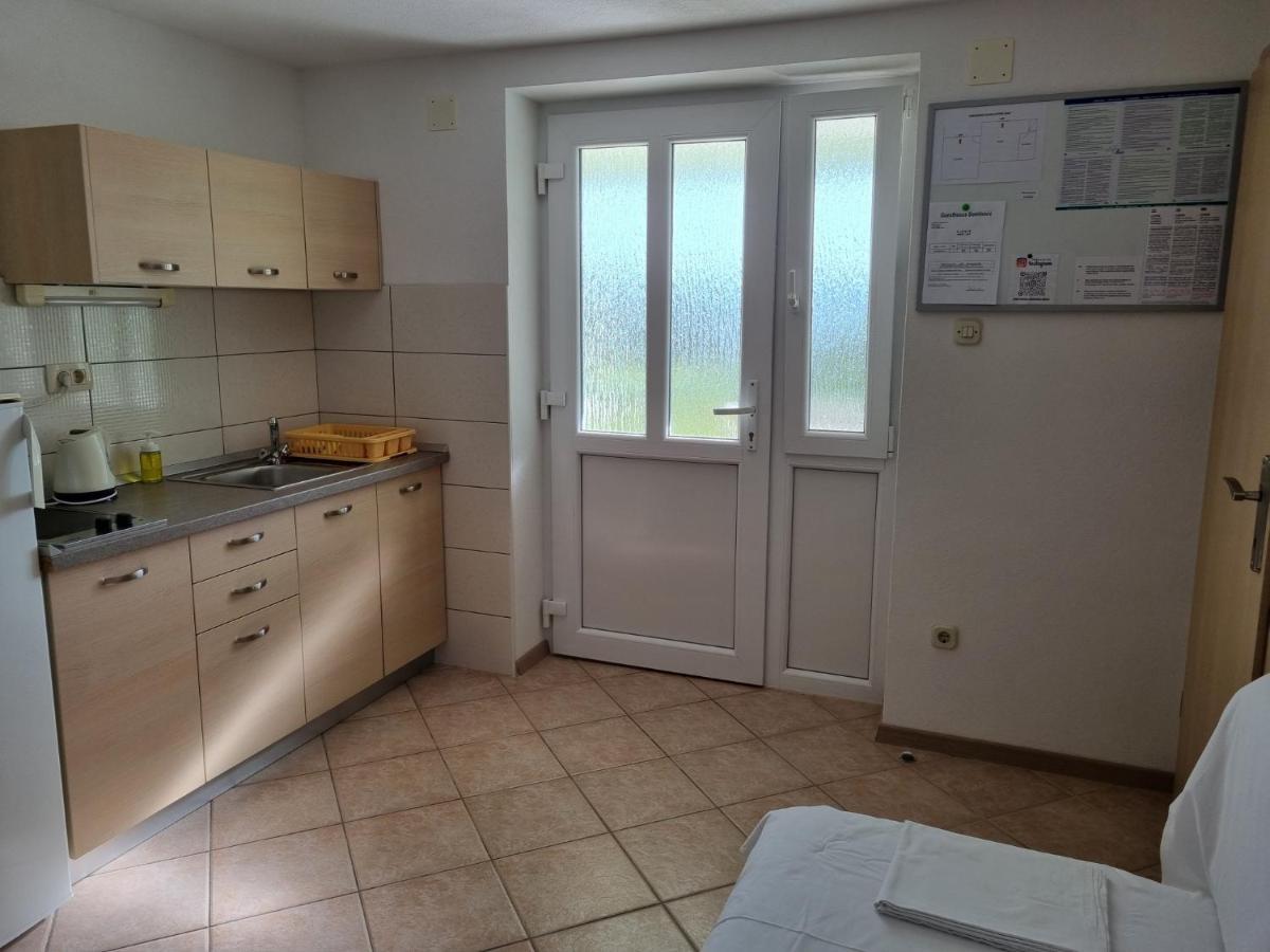 Guesthouse Dominovic بريلا المظهر الخارجي الصورة