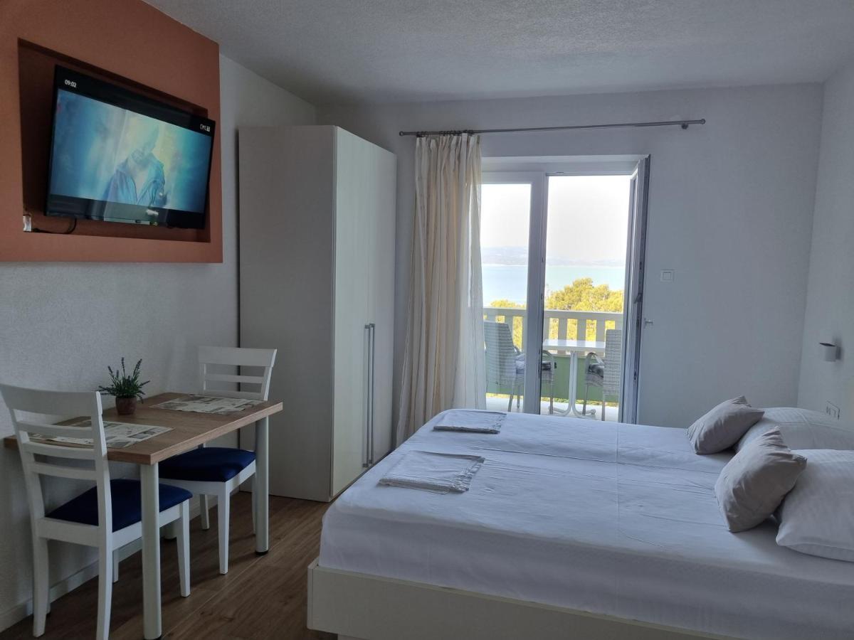 Guesthouse Dominovic بريلا المظهر الخارجي الصورة