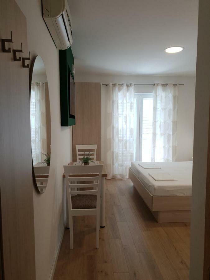 Guesthouse Dominovic بريلا المظهر الخارجي الصورة