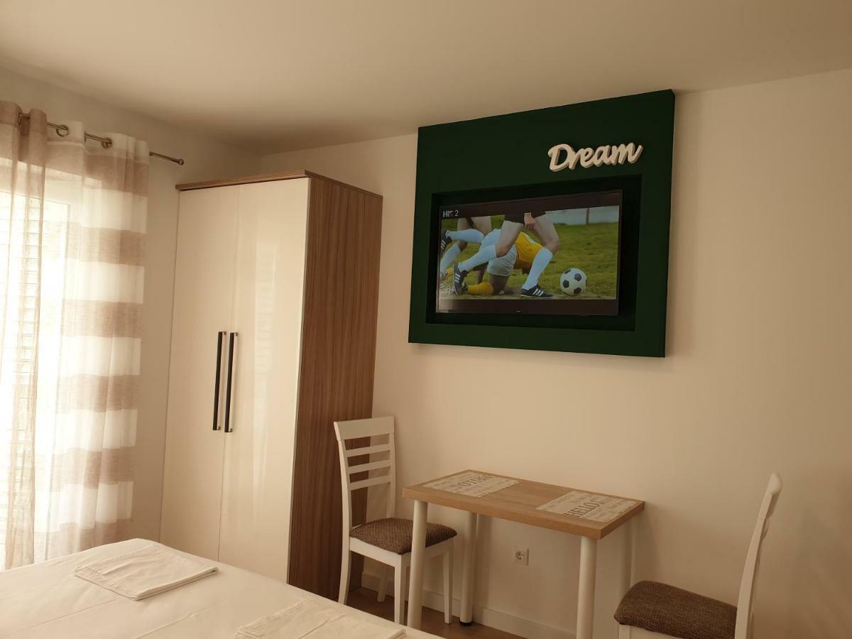Guesthouse Dominovic بريلا المظهر الخارجي الصورة
